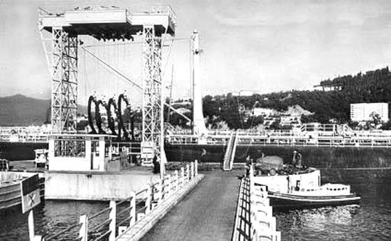 Bougie Le Port ptrolier  