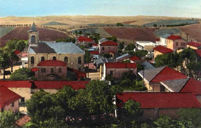 Dly-Ibrahim le village  